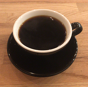 武蔵境のカフェ「NORIZ COFFEE（ノリズコーヒー）」で自家焙煎の「スマトラタイガー」を味わう